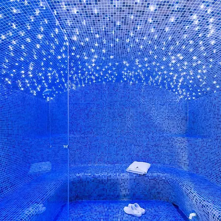Snow 1850 Otel