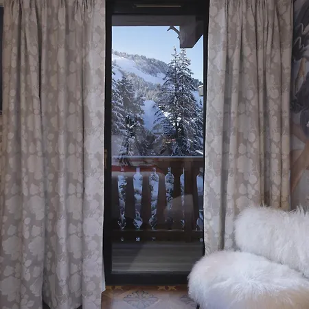 Otel Snow 1850