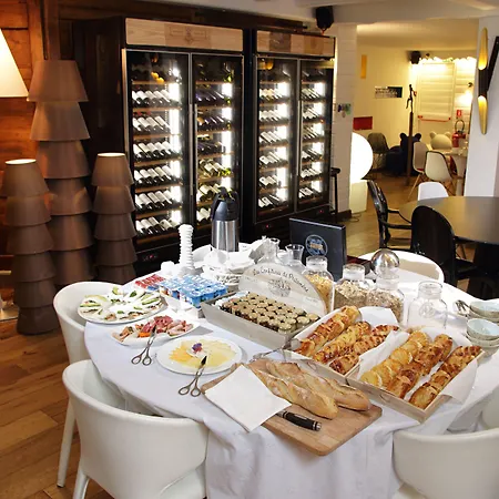 Snow 1850 ホテル クールシュヴェル